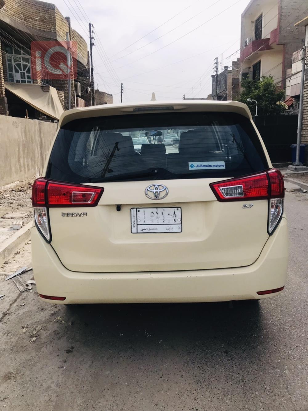 تويوتا انوفا